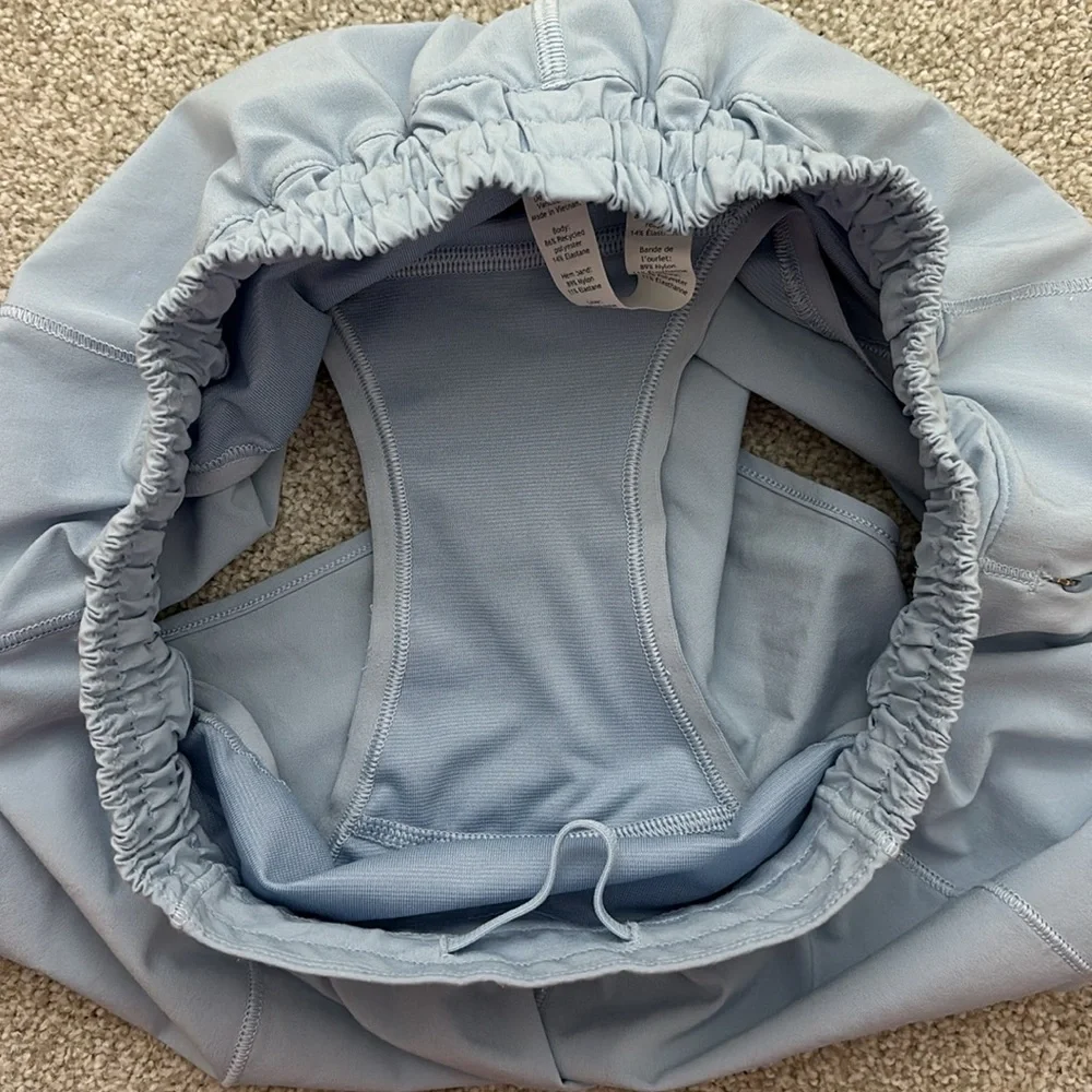 Lululemon Hotty Hot Blue Linen 4 inch Low Rise Lined Shorts Size 4 - Picture 6 of 6